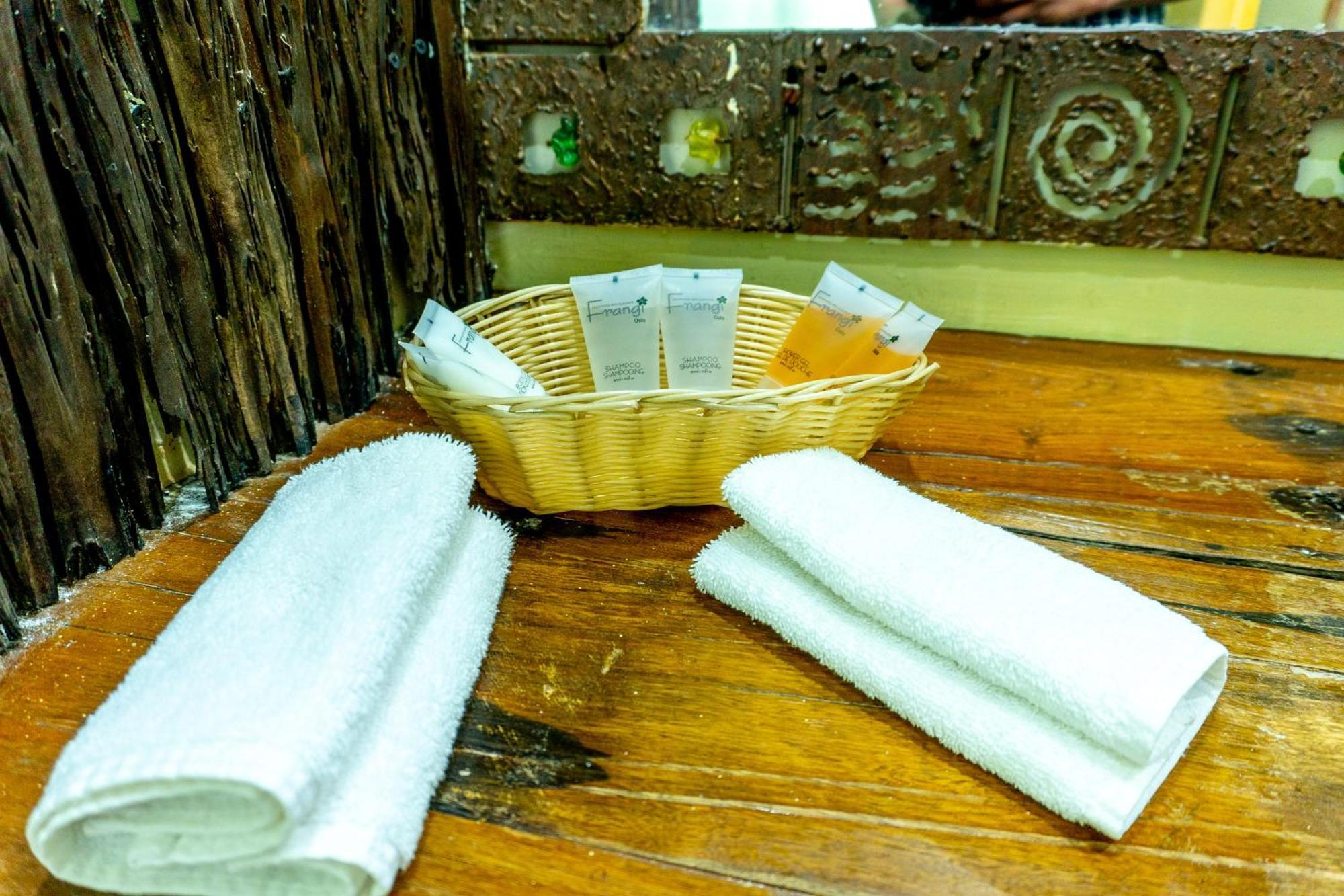 Weru Weru River Lodge موشي المظهر الخارجي الصورة