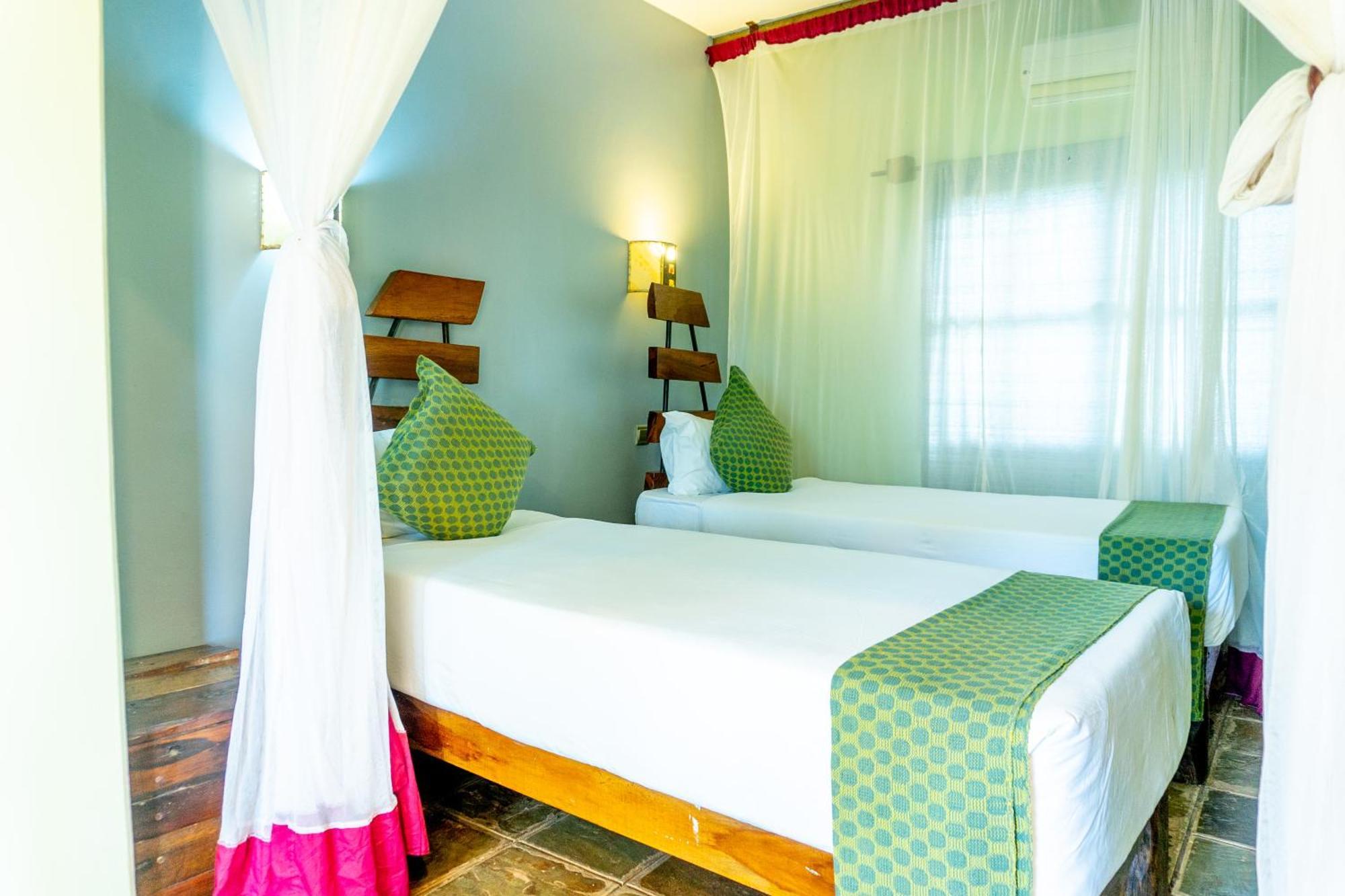 Weru Weru River Lodge موشي المظهر الخارجي الصورة